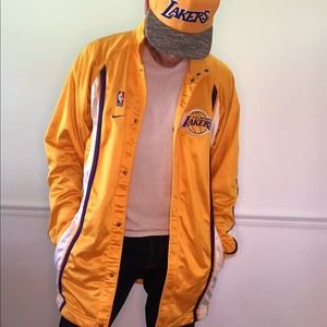 COPY - Los Angels Lakers warm up jacket